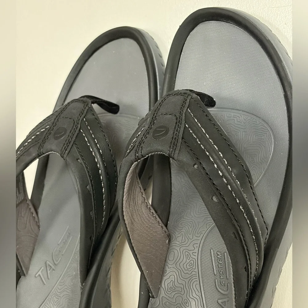 Clarks Wesley Post Men’s Black Athletic Flip Flop Sandals 12M